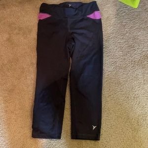 Old Navy 3/4 Athletic Leggings